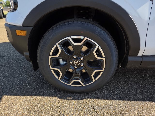 New 2026 Ford Bronco Sport Outer Banks w/ Outer Banks Tech Package+ AWD/4WD image 21