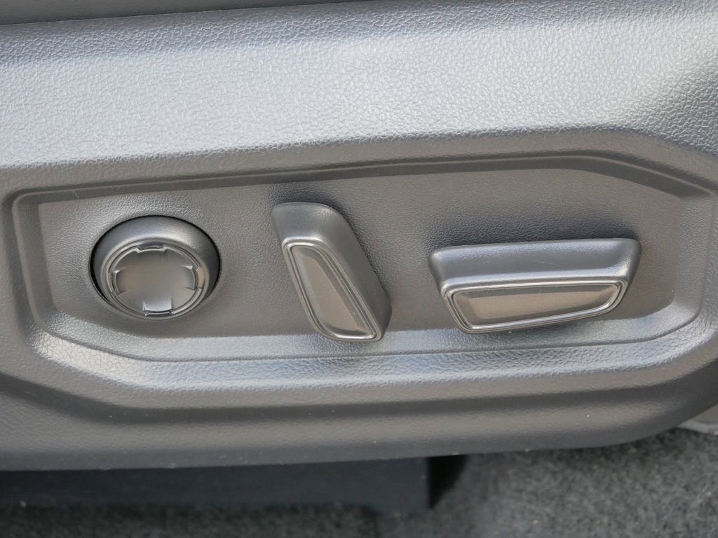 Used 2025 Toyota Tundra Platinum image 20