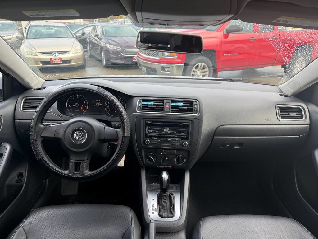 Used 2014 Volkswagen Jetta SE image 11