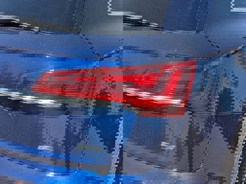 Used 2021 Audi Q5 Premium Plus image 7