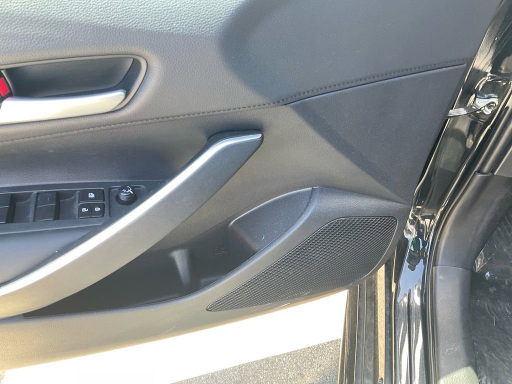 Used 2020 Toyota Corolla SE image 13