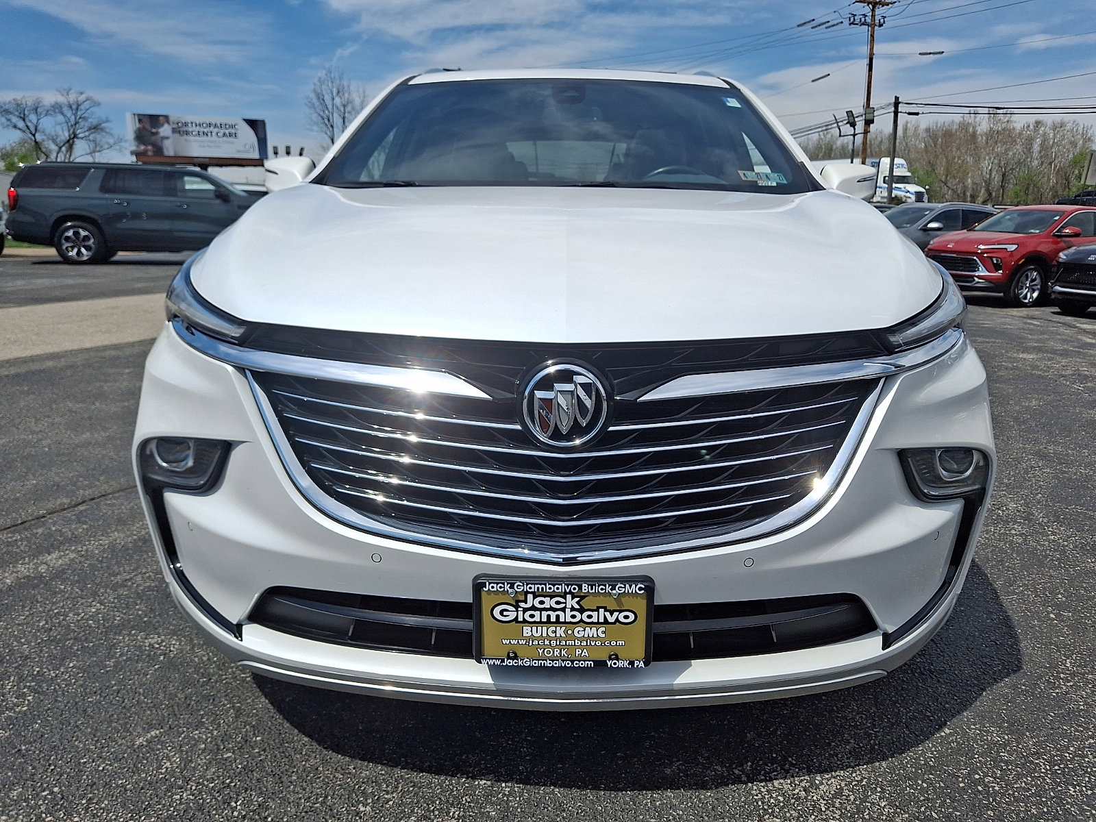 Used 2023 Buick Enclave Essence w/ Experience Buick Package image 3