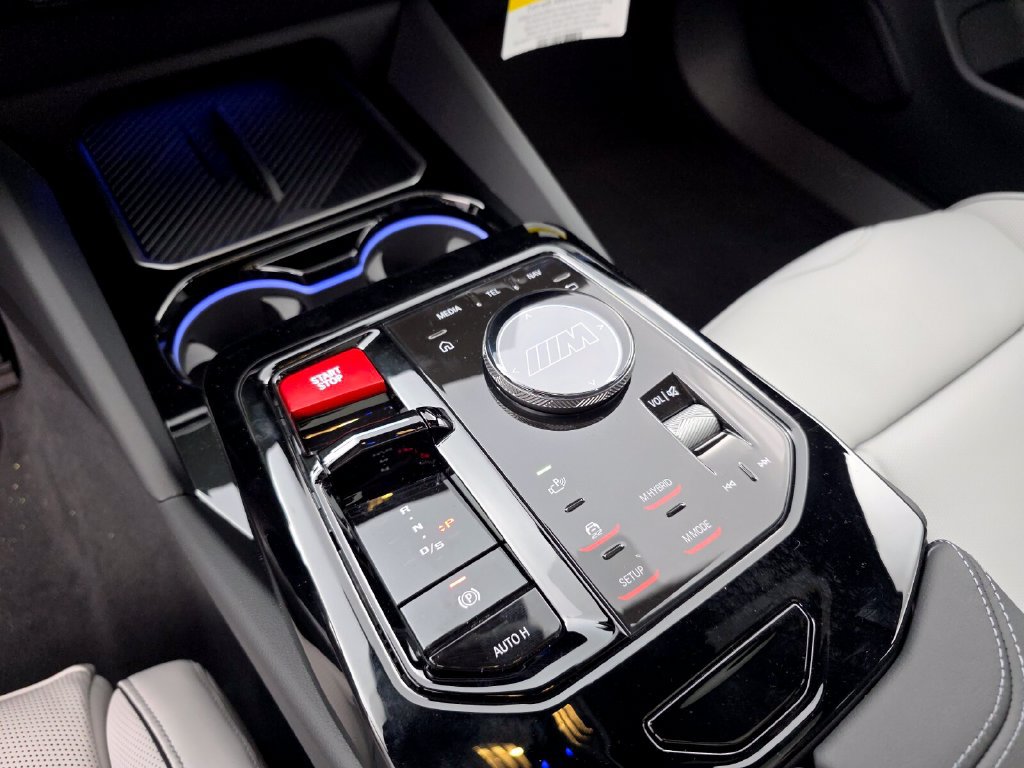 New 2026 BMW M5 Touring AWD/4WD image 19