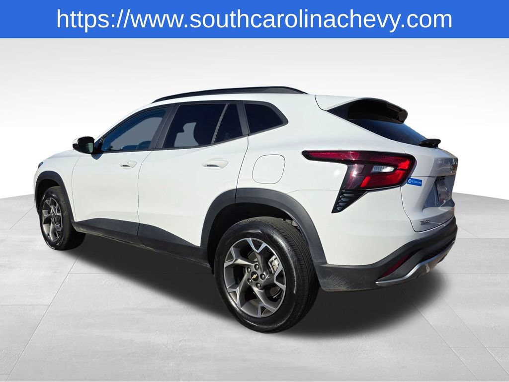 Certified 2025 Chevrolet Trax LT w/ LT Convenience Package image 37