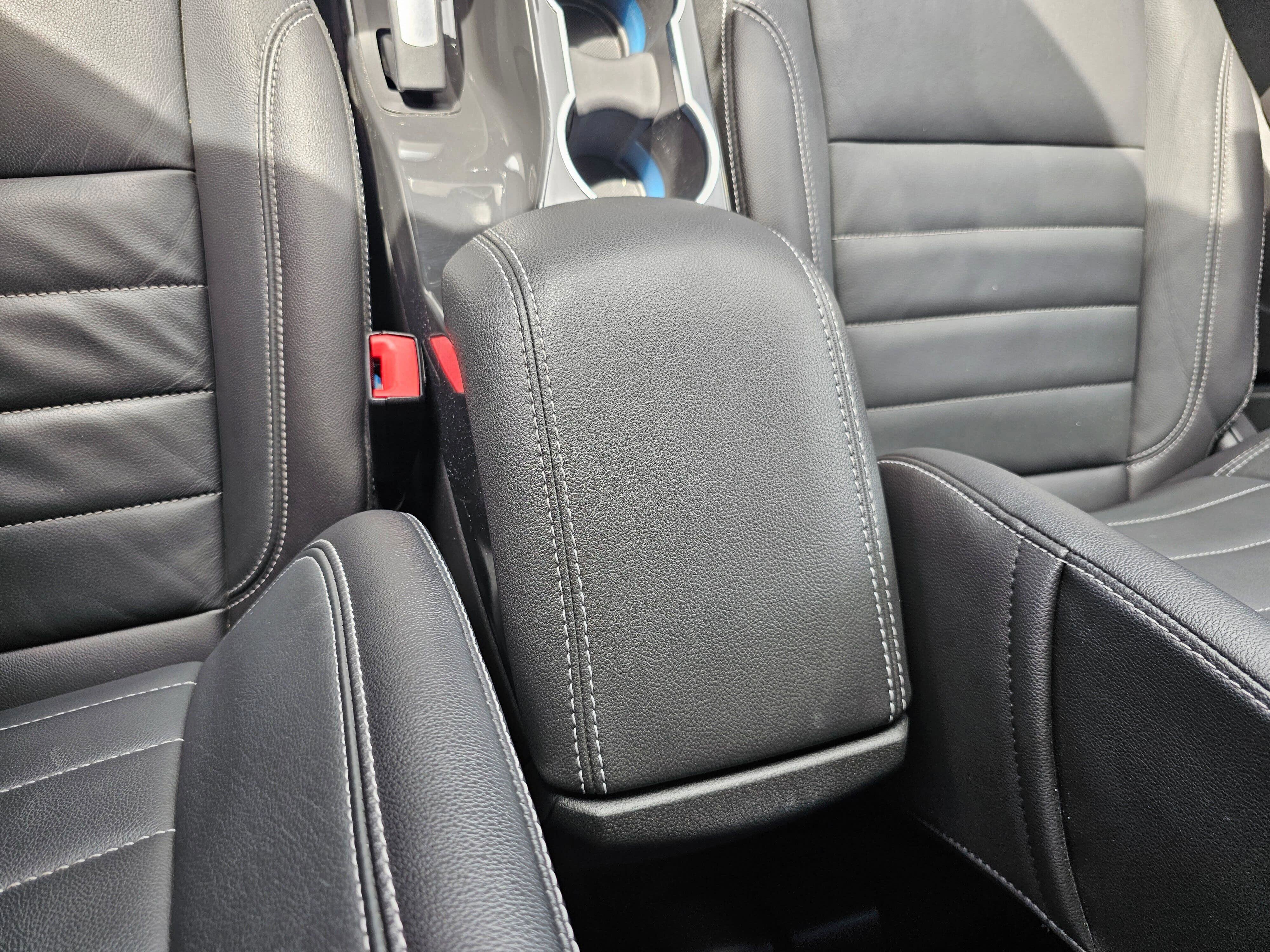 Used 2016 Ford Escape Titanium AWD/4WD image 29