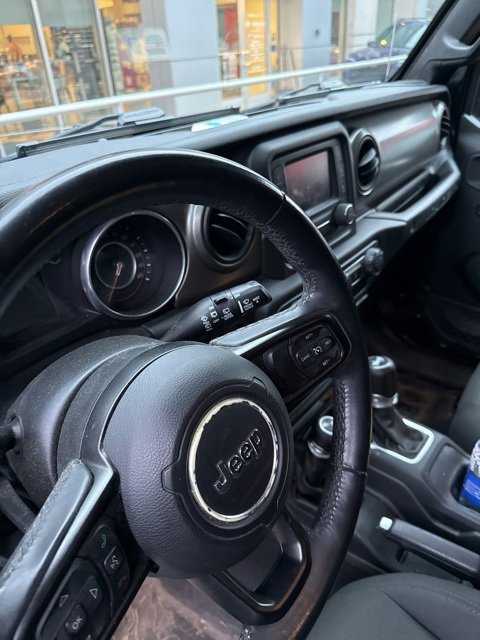 Used 2018 Jeep Wrangler Unlimited Sport S image 13