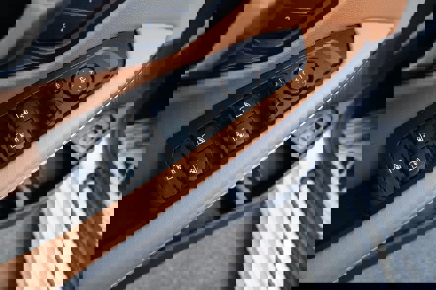 Used 2024 BMW 330i Sedan image 19