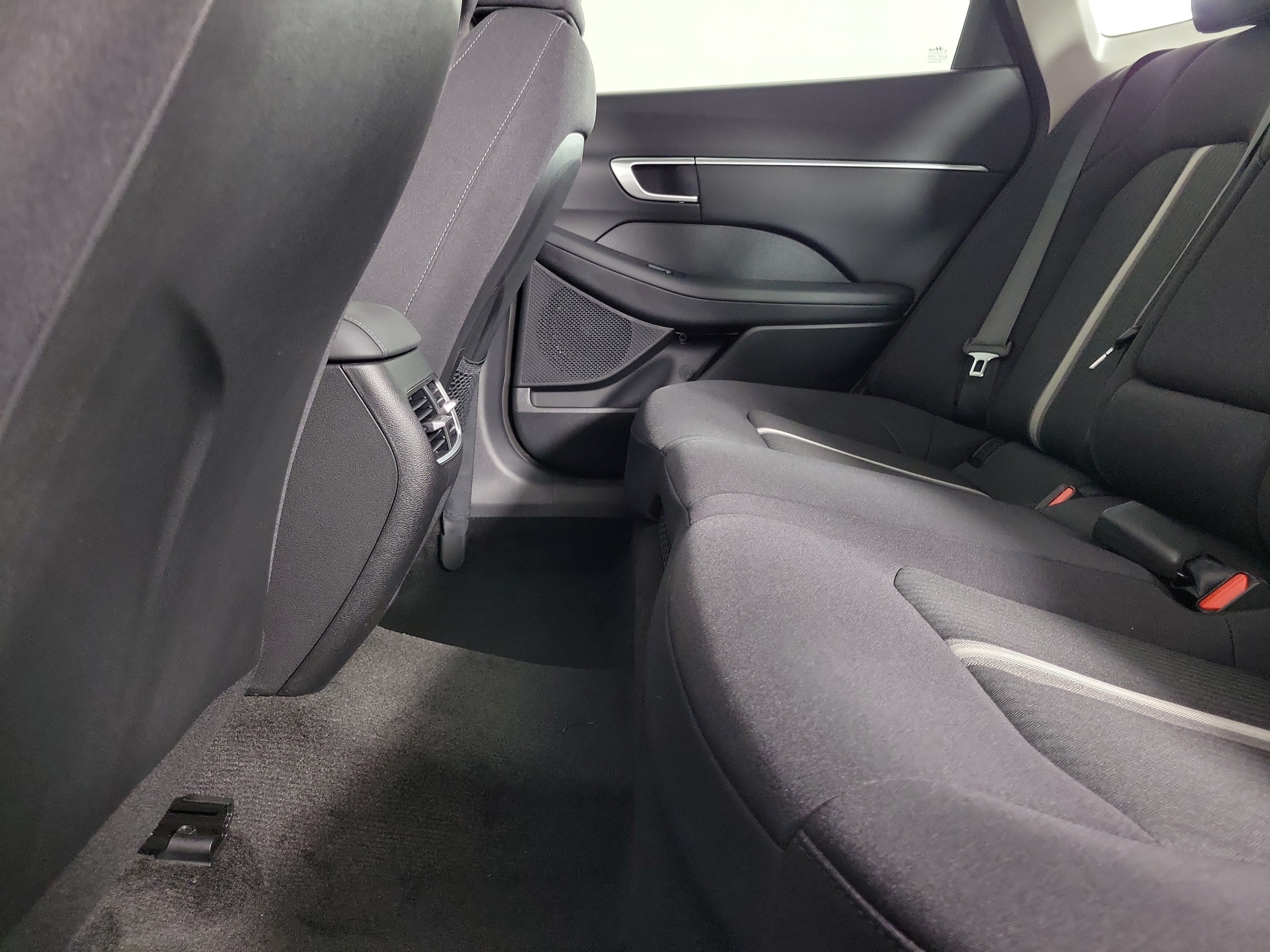 New 2026 Hyundai Sonata SEL FWD image 31