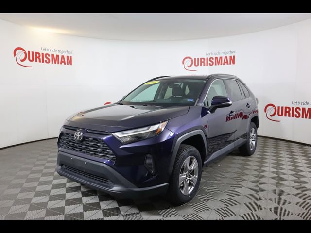 Used 2023 Toyota RAV4 XLE image 2