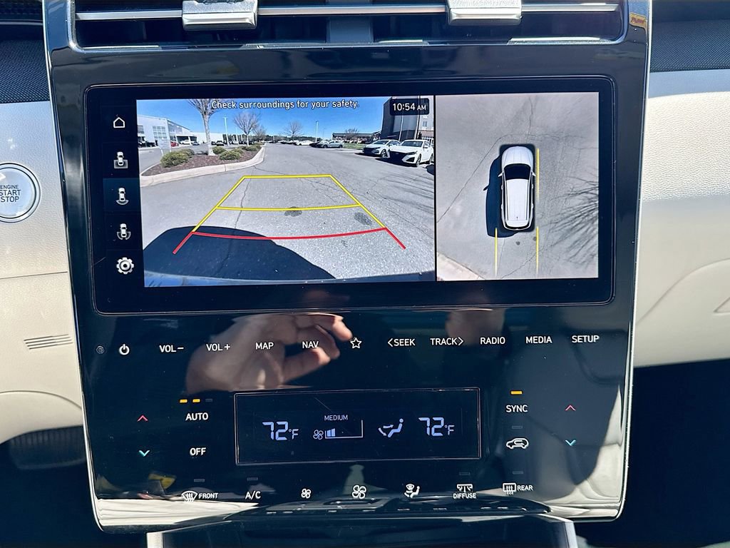 Used 2024 Hyundai Tucson Limited image 16