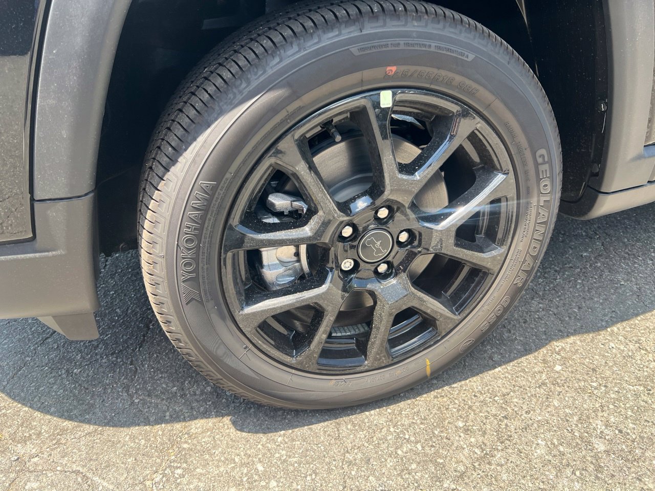 New 2026 Jeep Compass Latitude AWD/4WD image 10