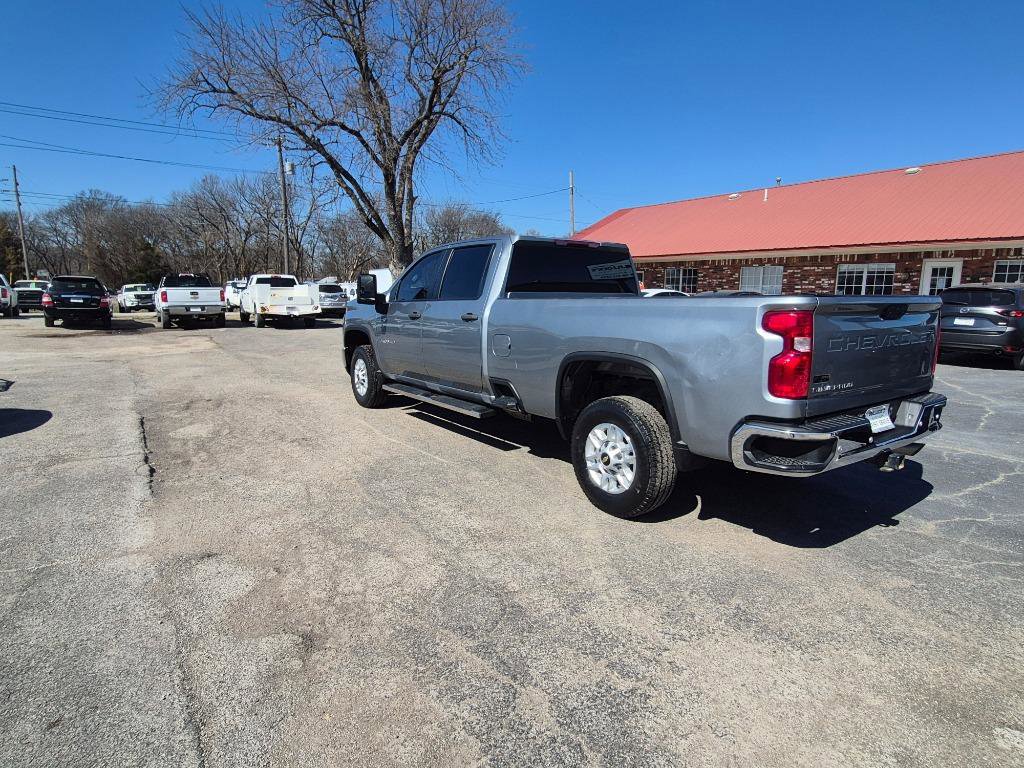 Used 2024 Chevrolet Silverado 2500 W/T w/ WT Convenience Package image 3