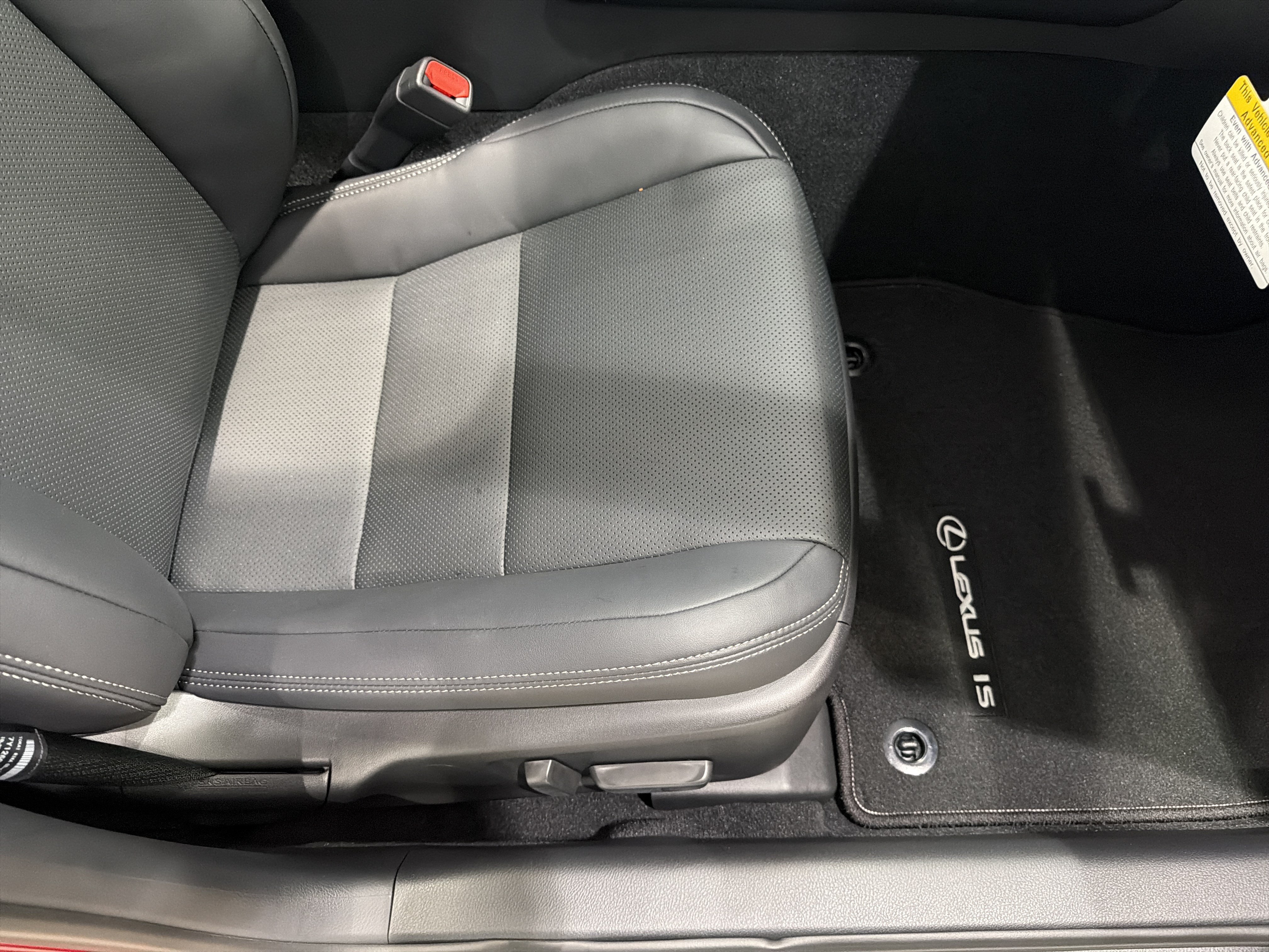 New 2026 Lexus IS 350 F Sport w/ Accessory Package Z1 RWD image 31