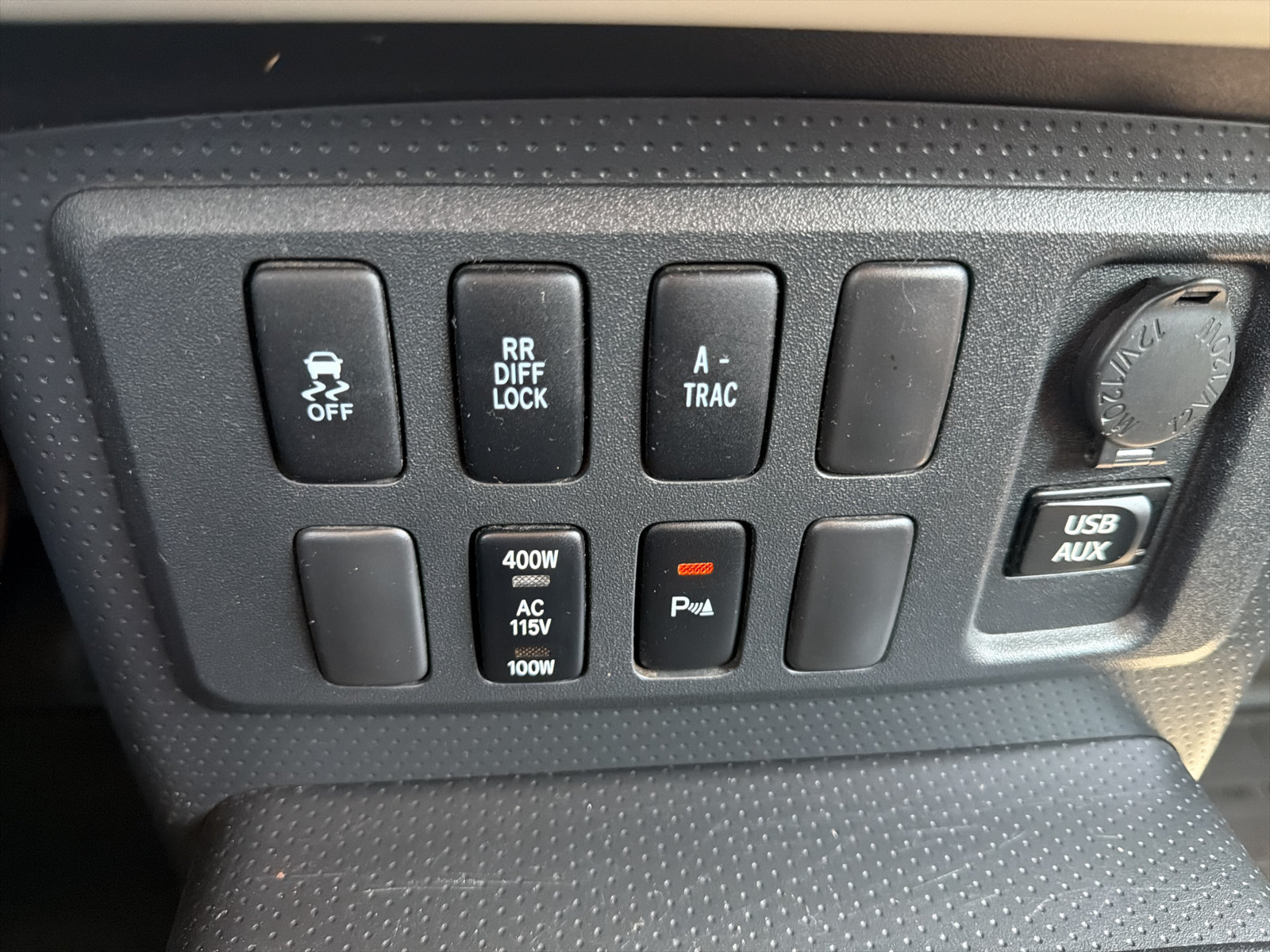Used 2012 Toyota FJ Cruiser 4WD w/ Upgrade Pkg image 22