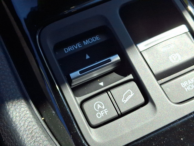 Certified 2024 Honda Pilot Touring image 25