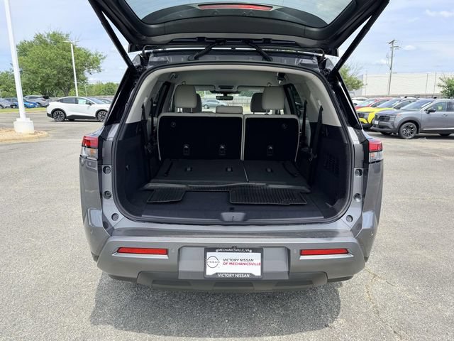New 2026 Nissan Pathfinder SL AWD/4WD image 12