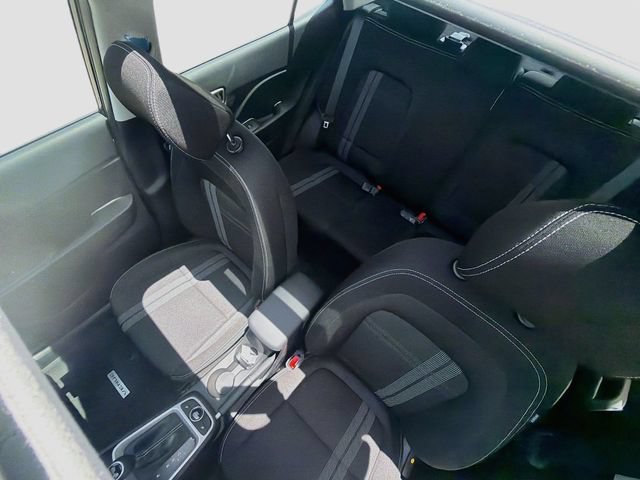 New 2026 Hyundai Venue SEL FWD image 33