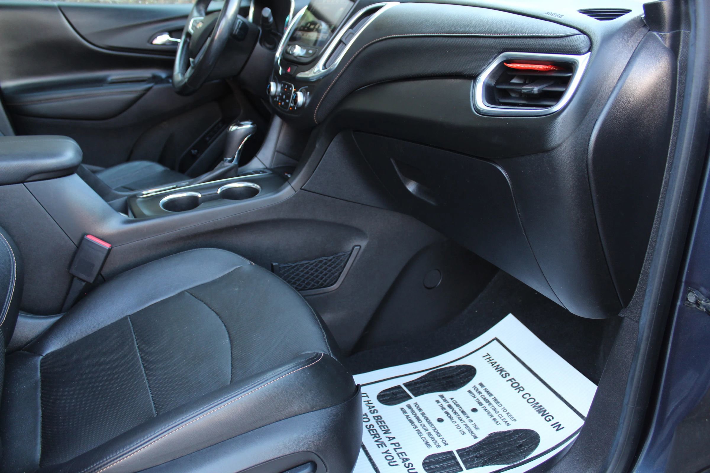 Used 2018 Chevrolet Equinox Premier image 19