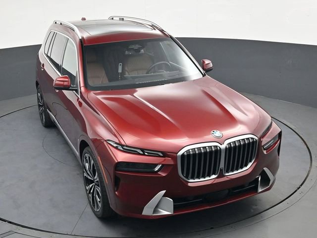 Used 2024 BMW X7 xDrive40i AWD/4WD image 28