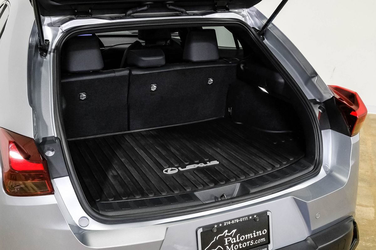 Used 2025 Lexus UX 300h FWD image 51