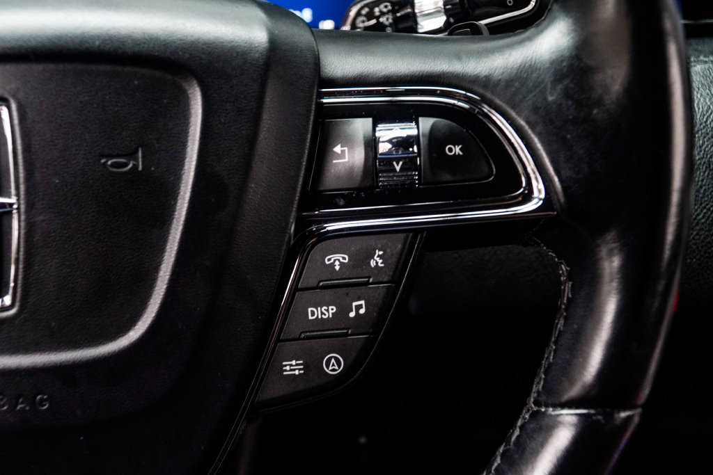 Used 2024 Lincoln Navigator Premiere AWD/4WD image 33