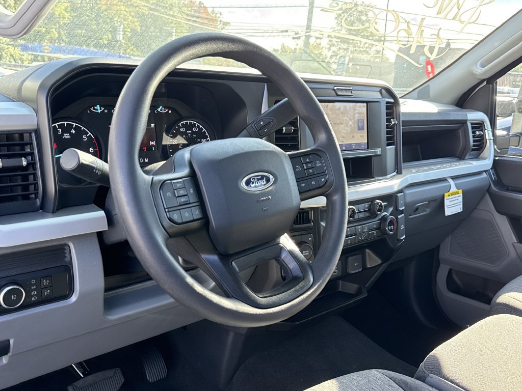 New 2025 Ford F350 XL w/ STX Appearance Package AWD/4WD image 43