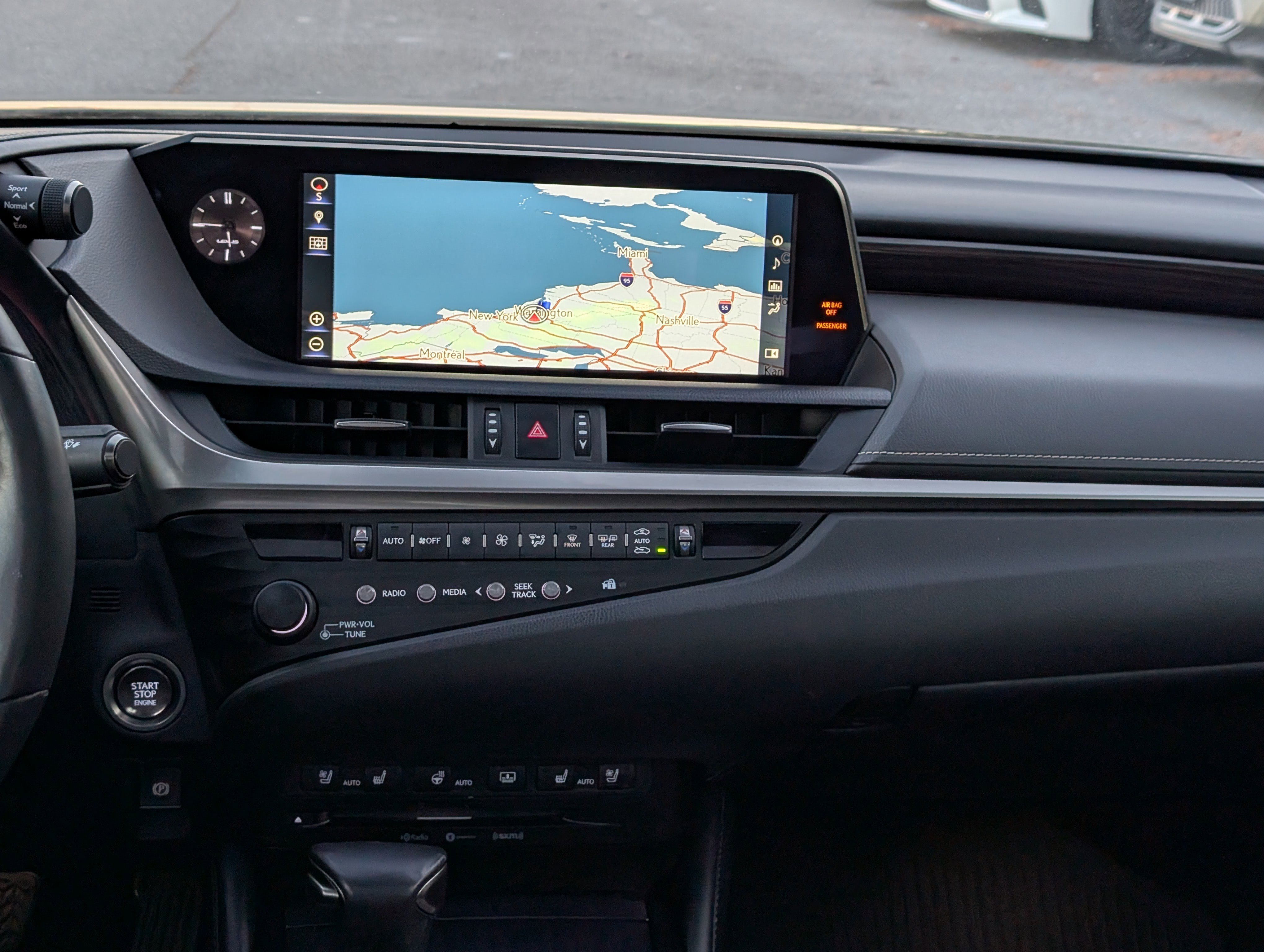 Certified 2019 Lexus ES 350 w/ Accessory Package image 18