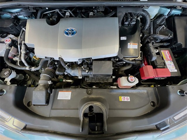 Used 2021 Toyota Prius XLE image 33