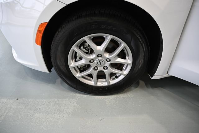 Used 2025 Chrysler Pacifica Select image 30