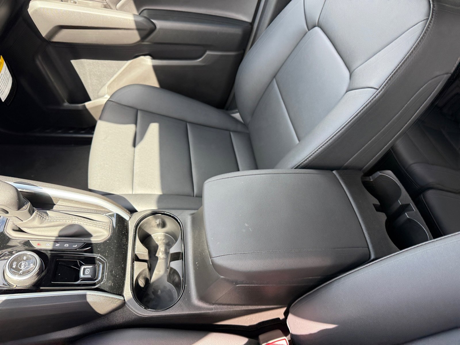 New 2026 Chevrolet Colorado Trail Boss AWD/4WD image 14