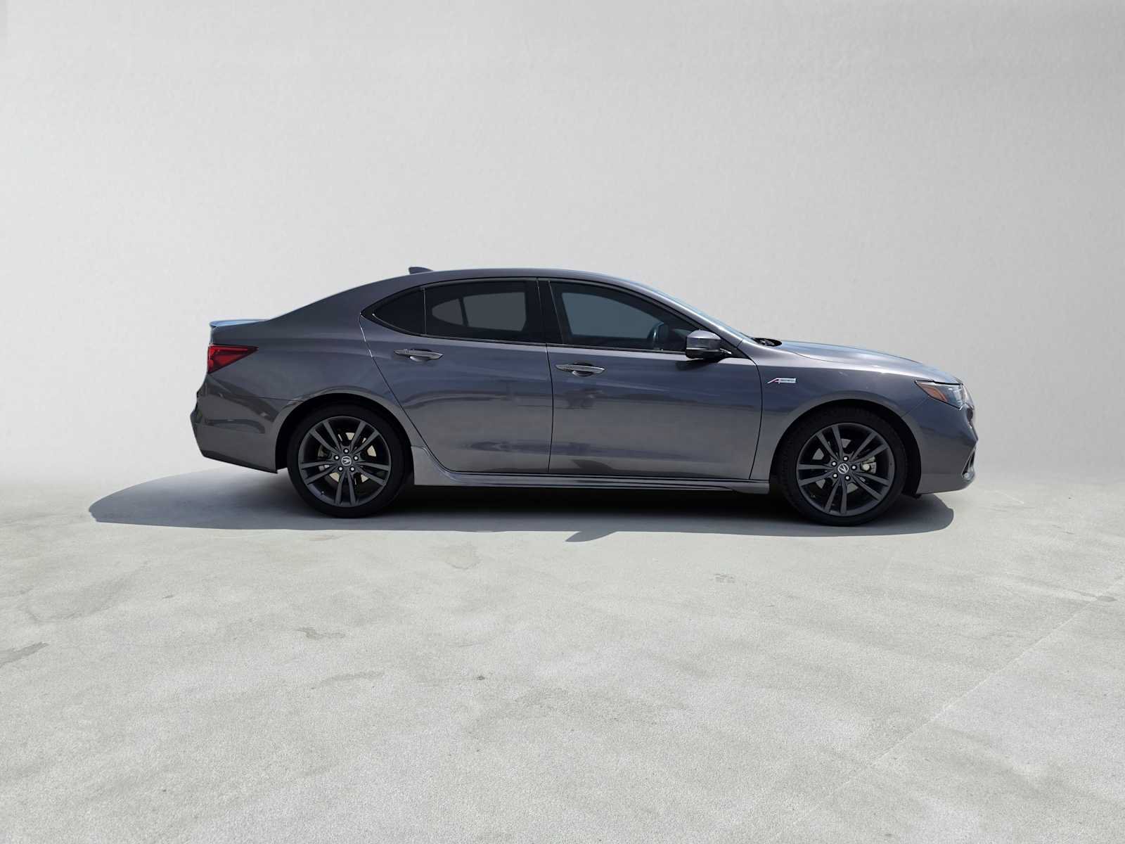 Used 2018 Acura TLX w/ Technology & A-SPEC Package FWD image 2