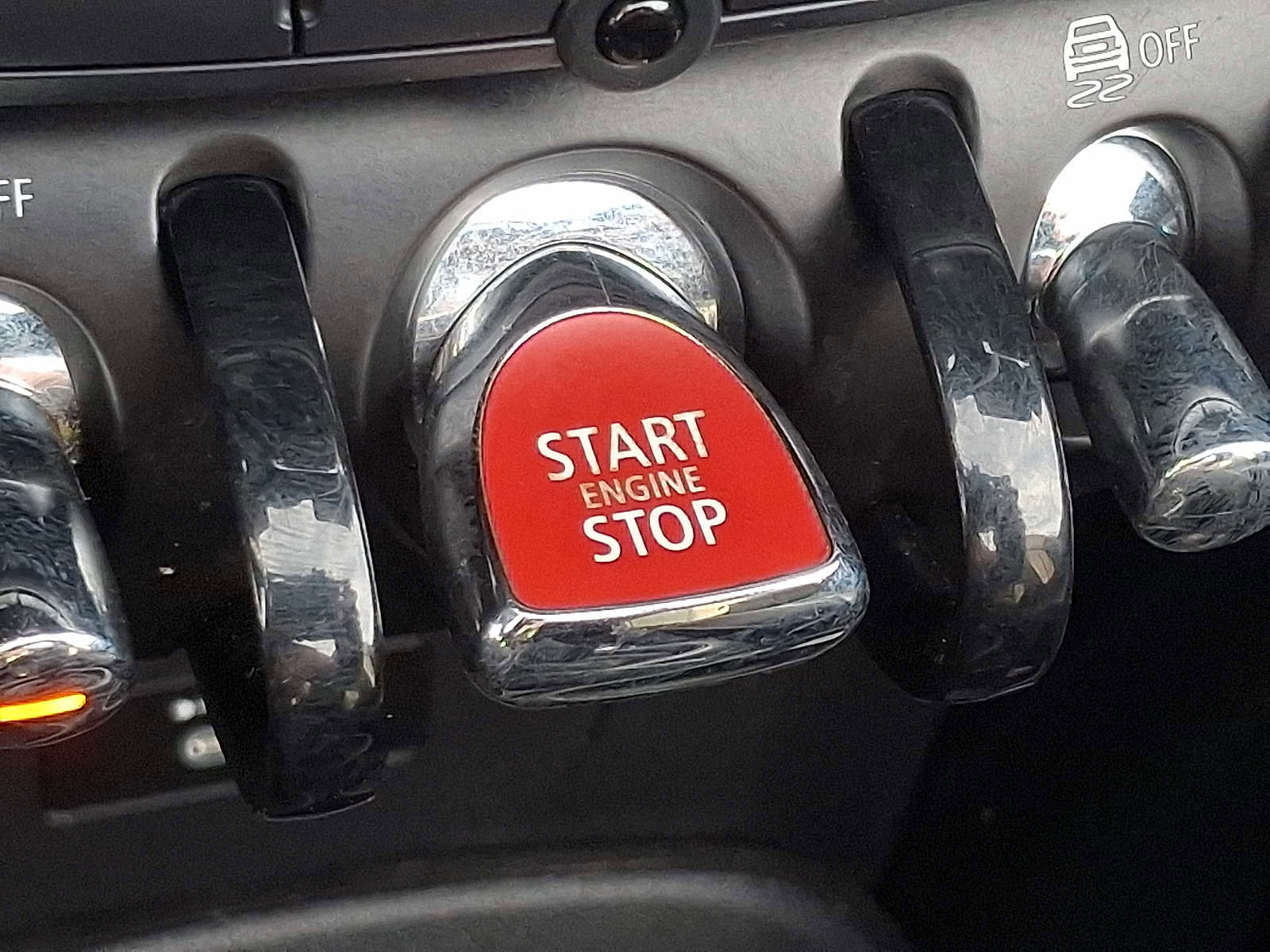 Used 2022 MINI Cooper S image 24