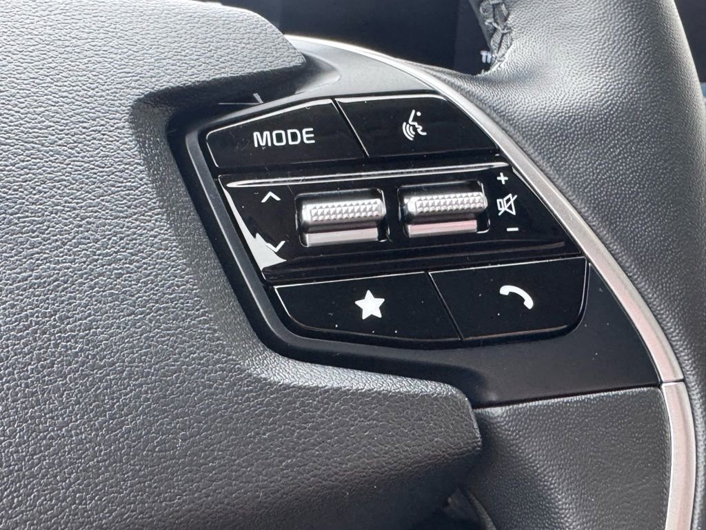 Used 2022 Kia EV6 Wind w/ Wind Technology Package AWD/4WD image 35