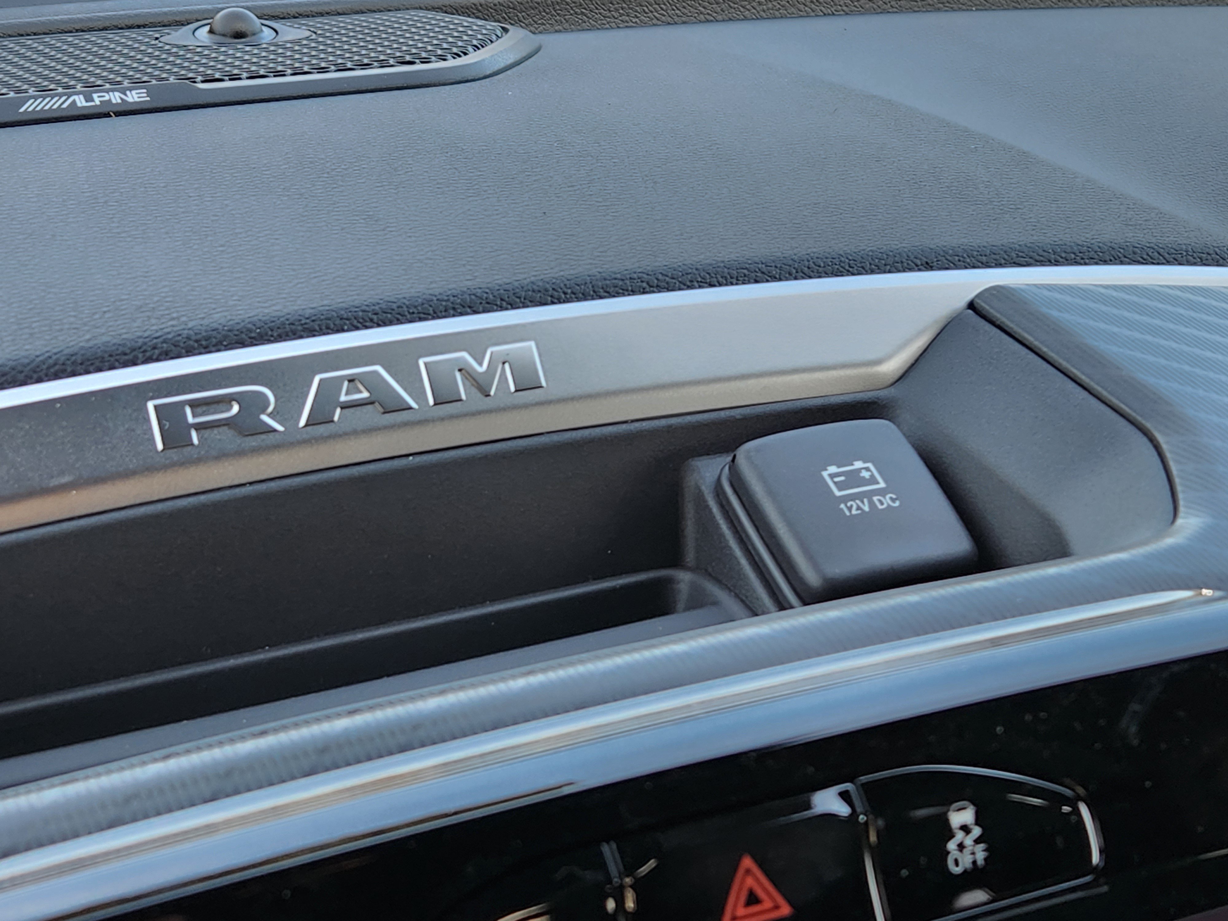 New 2026 RAM 2500 Big Horn AWD/4WD image 23