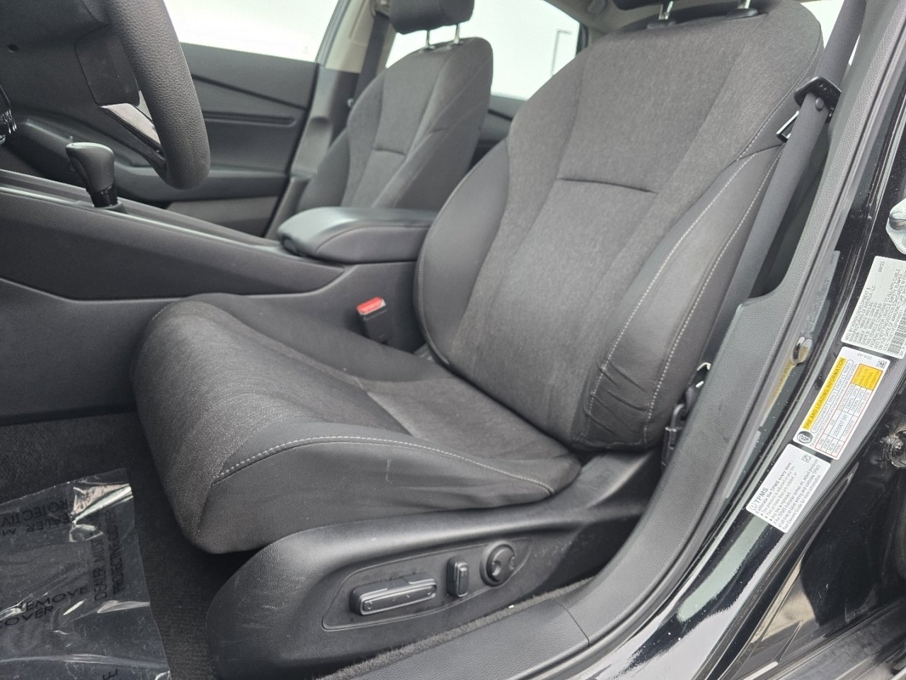 Certified 2023 Honda Accord EX image 24