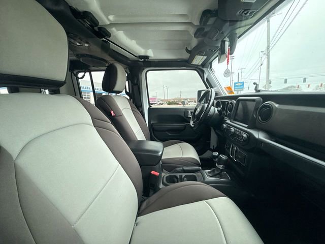 Used 2020 Jeep Gladiator Sport w/ Quick Order Package 24S image 12