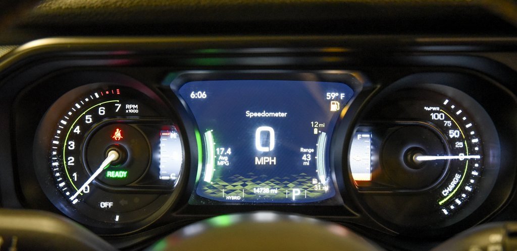 Used 2024 Jeep Wrangler Unlimited w/ Convenience Group image 23