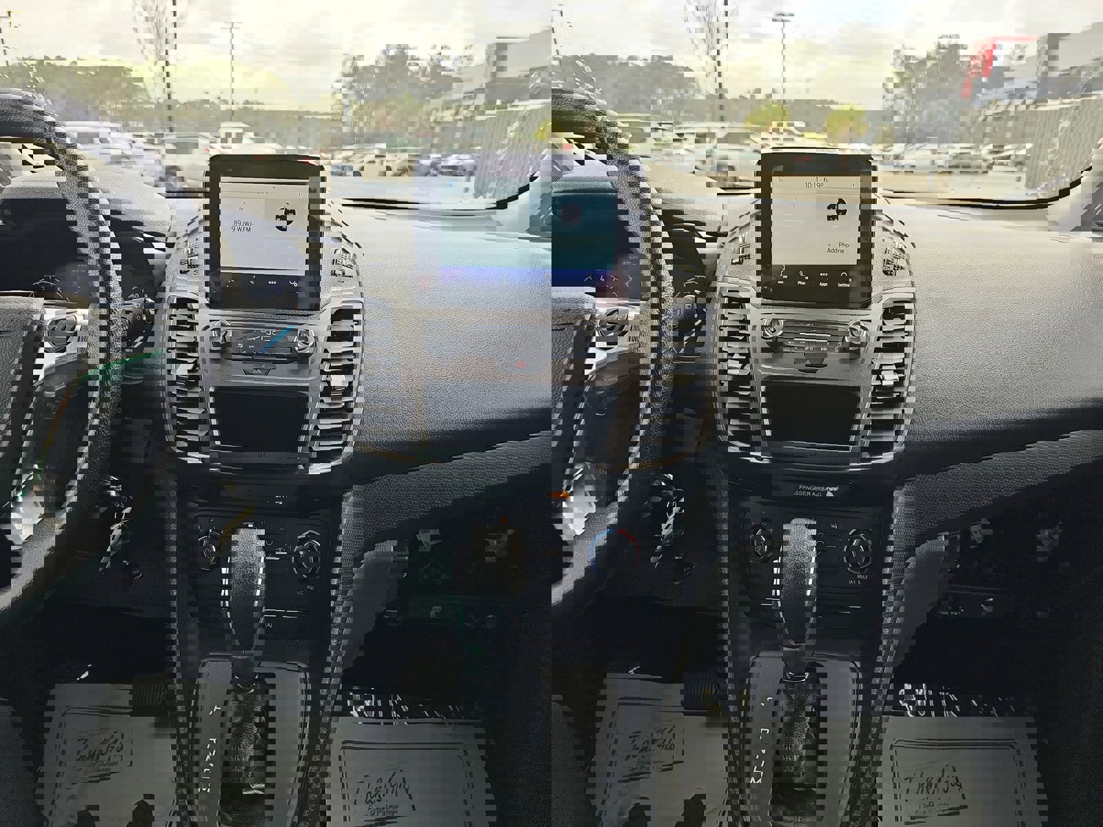 Used 2021 Ford Transit Connect XLT image 21