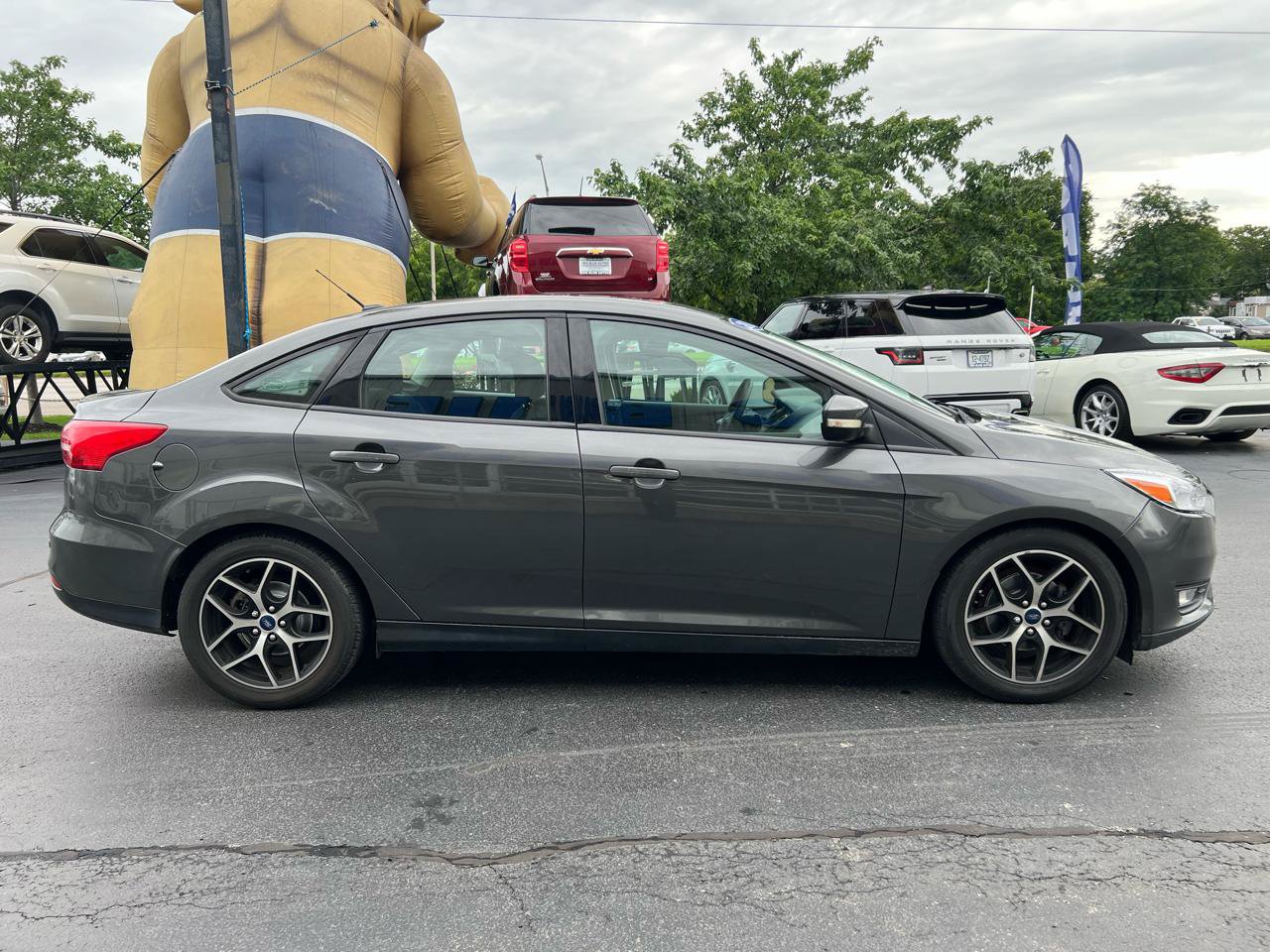 Used 2018 Ford Focus SEL FWD image 7
