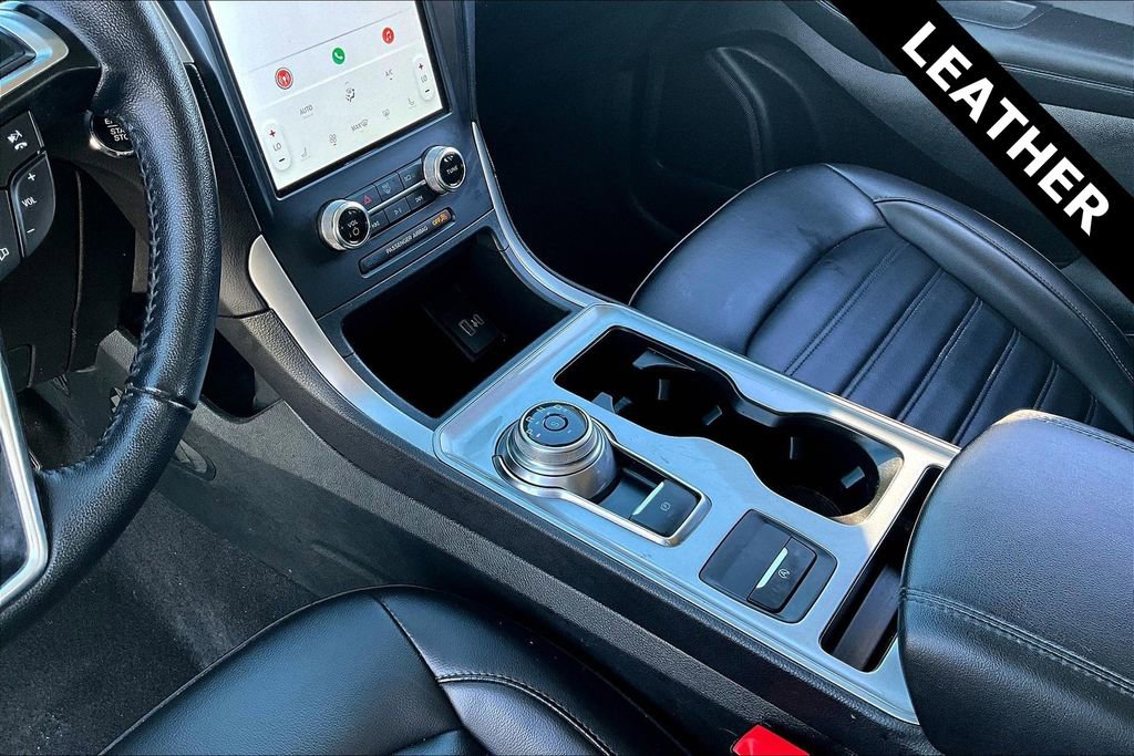 Used 2024 Ford Edge SEL image 17