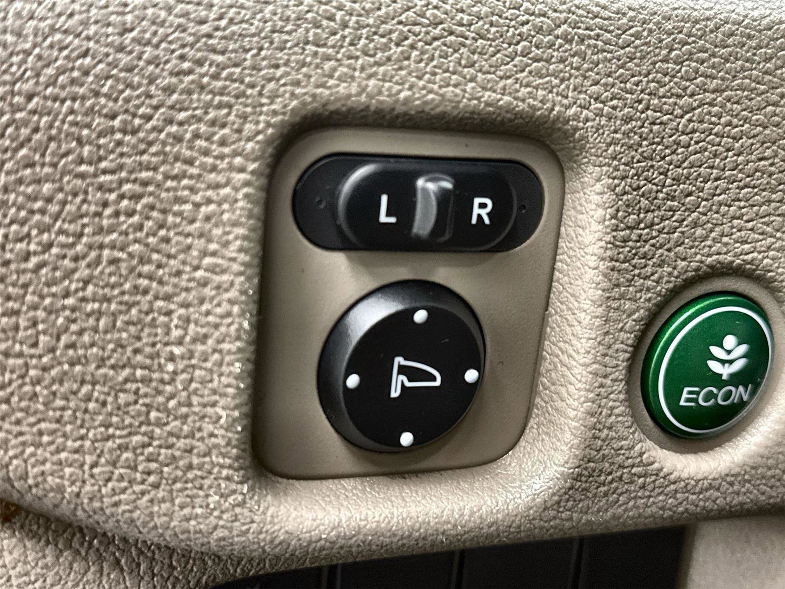 Used 2019 Honda Pilot EX-L image 16