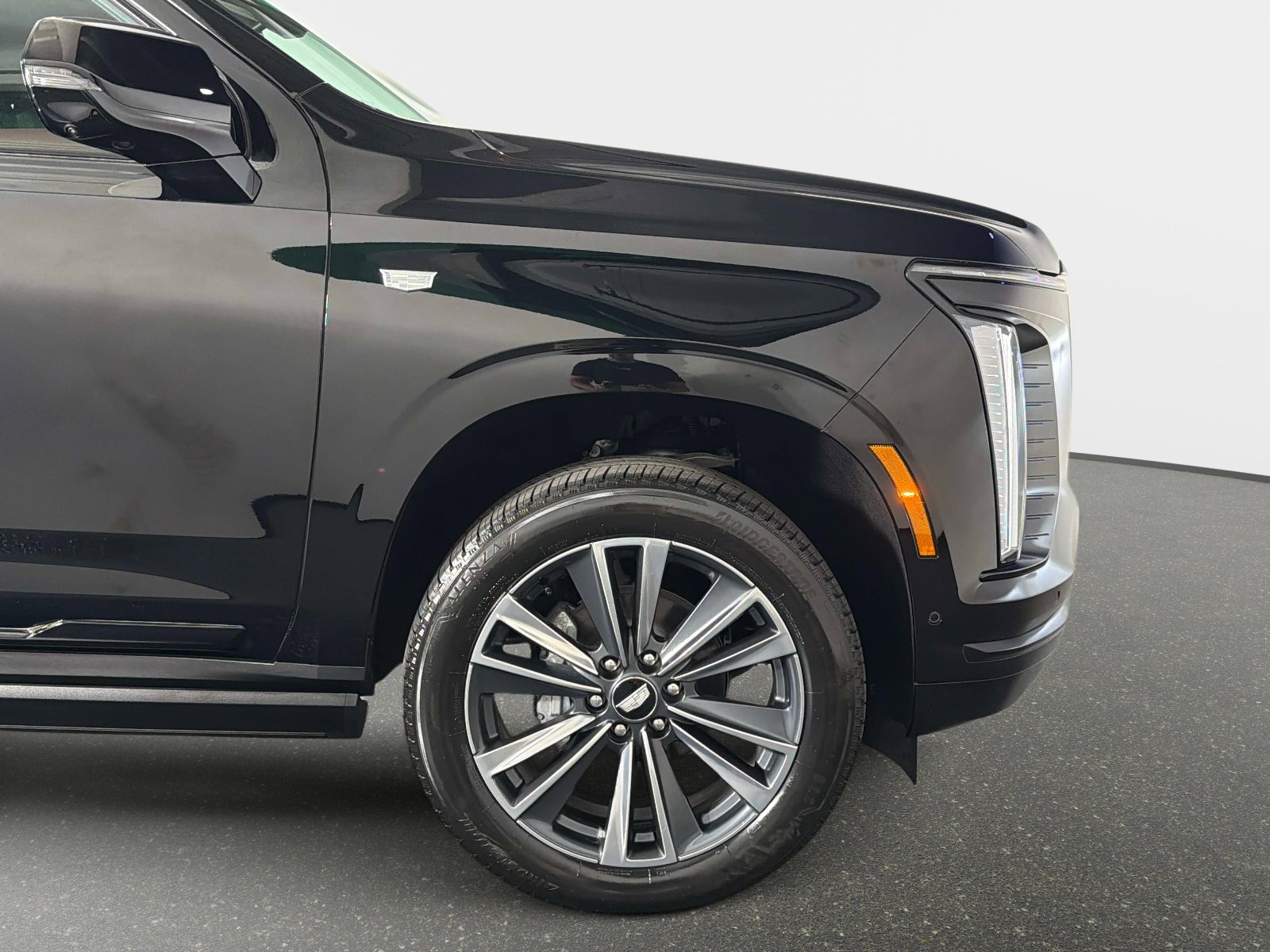 Used 2026 Cadillac Escalade Sport w/ Touring Package image 21