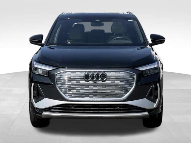 Used 2023 Audi Q4 e-tron Premium Plus w/ Premium Plus AWD/4WD image 2