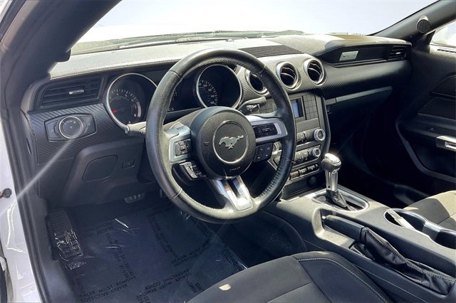 Certified 2022 Ford Mustang EcoBoost image 6