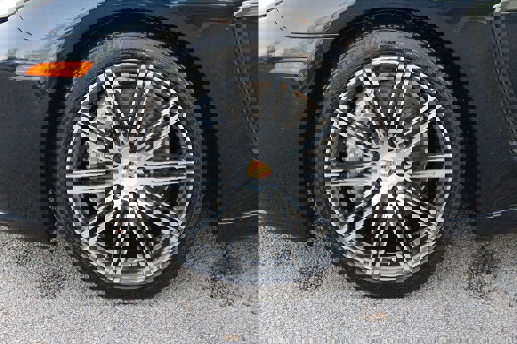 Used 2016 Porsche Panamera Edition image 38