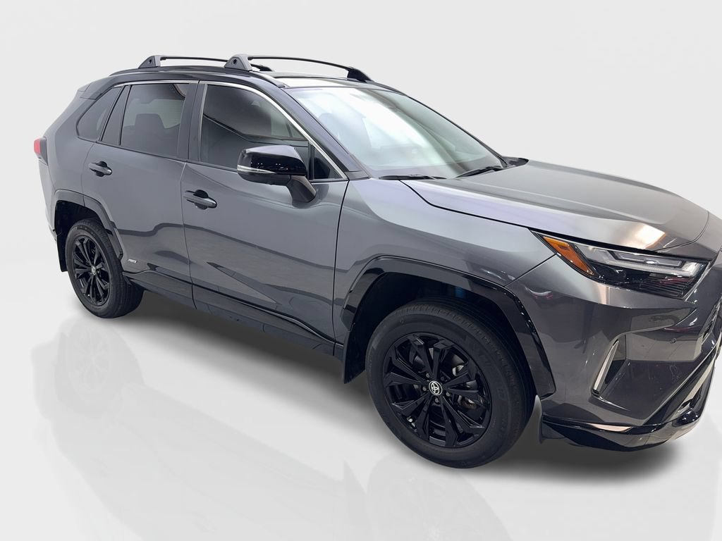 Used 2023 Toyota RAV4 XSE AWD/4WD image 12