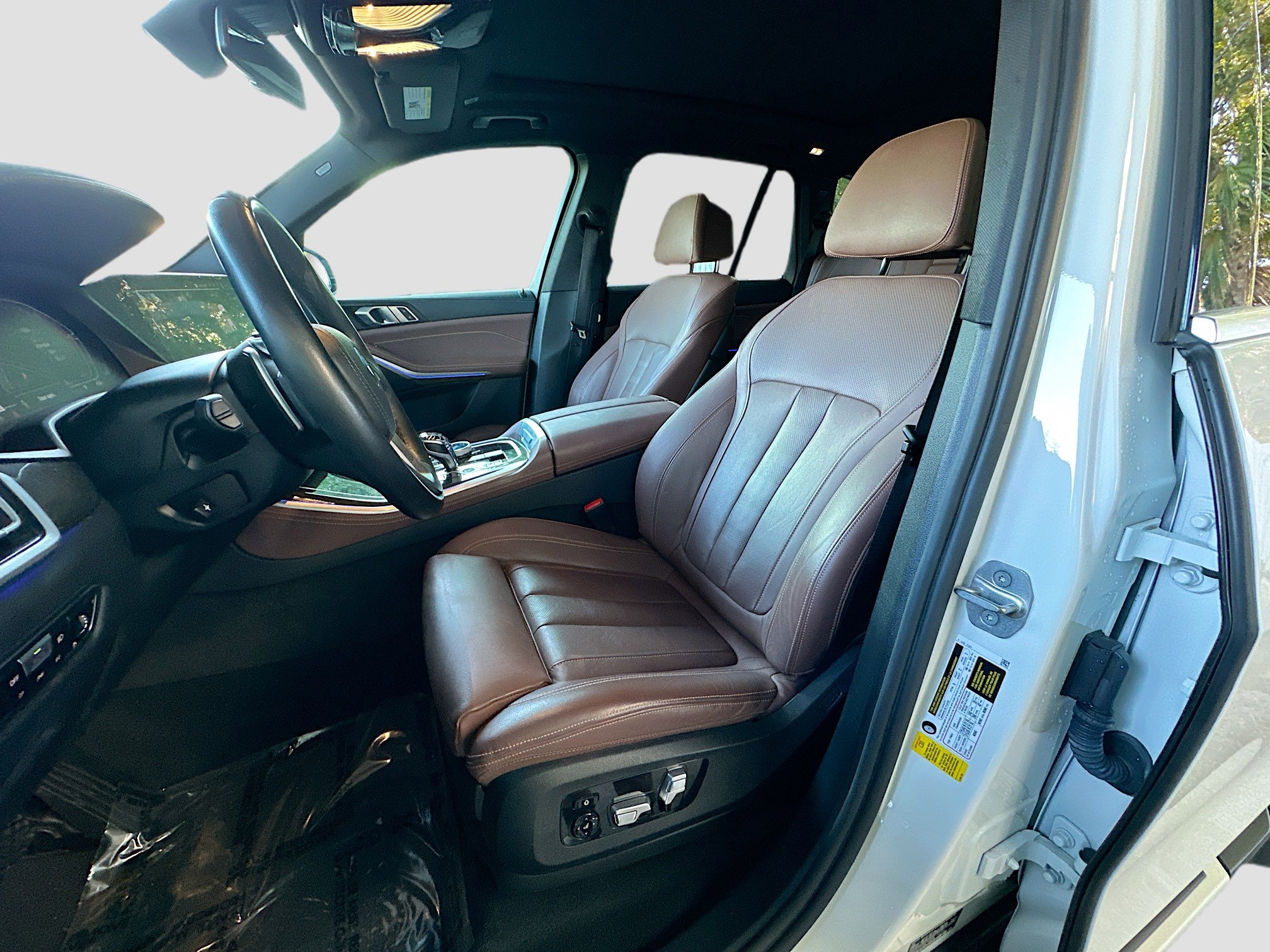 Certified 2022 BMW X5 sDrive40i w/ Premium Package image 21