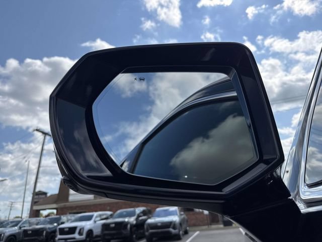 Used 2023 GMC Yukon Denali AWD/4WD image 44