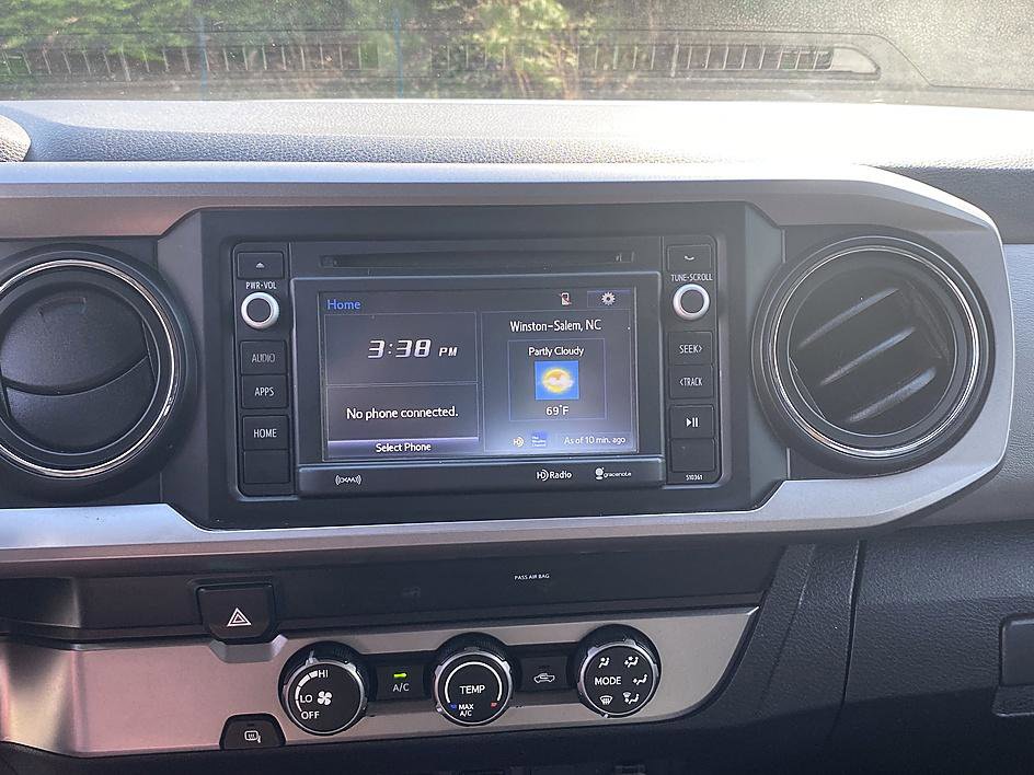 Used 2019 Toyota Tacoma SR5 image 16