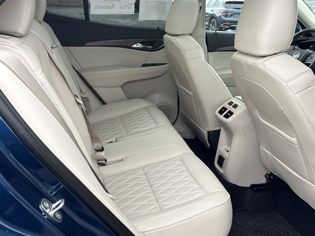Certified 2023 Buick Envision Avenir AWD/4WD image 27
